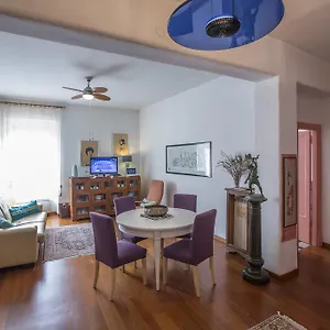 Living In San Peter Apartment Rome